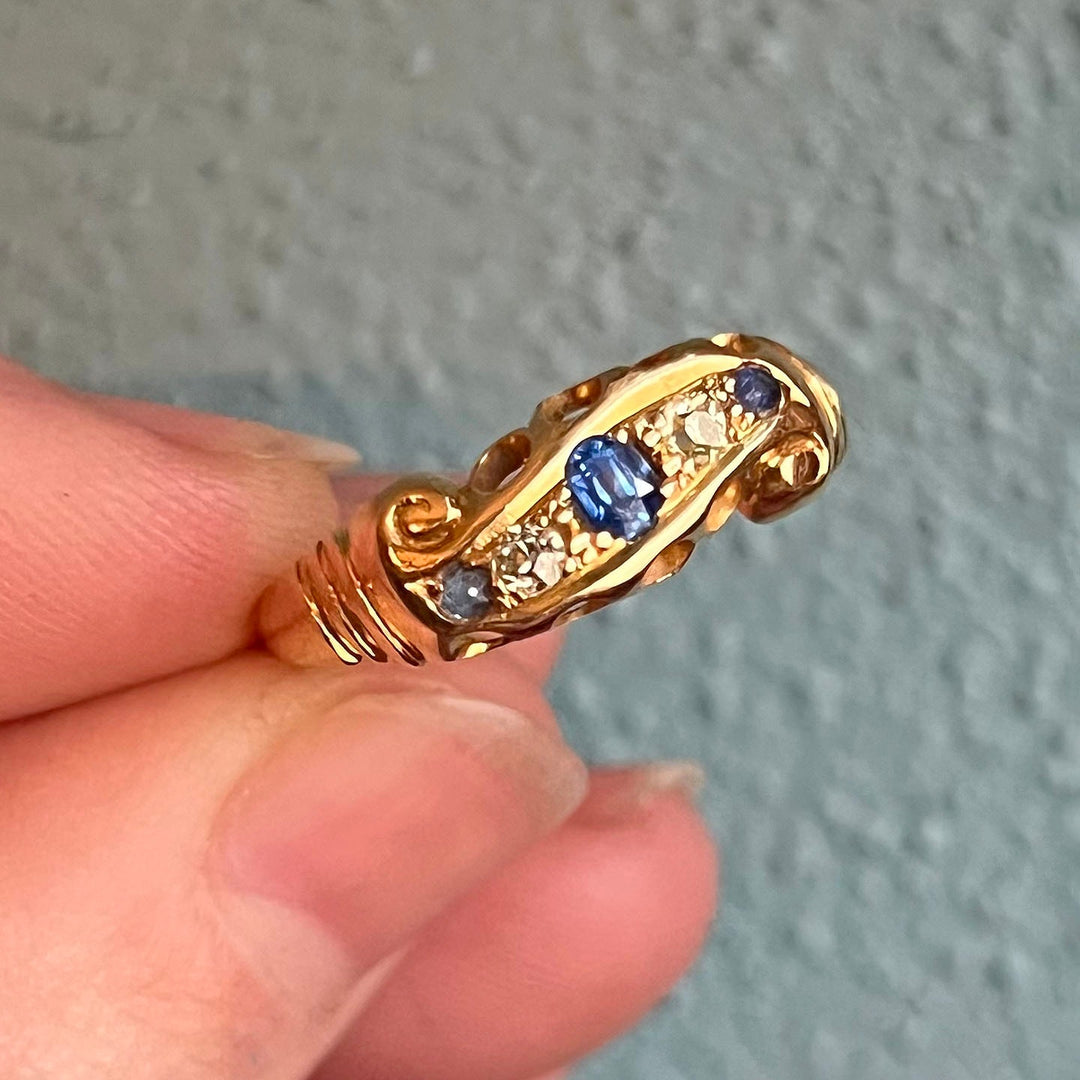 Detailed view of antique gemstone setting