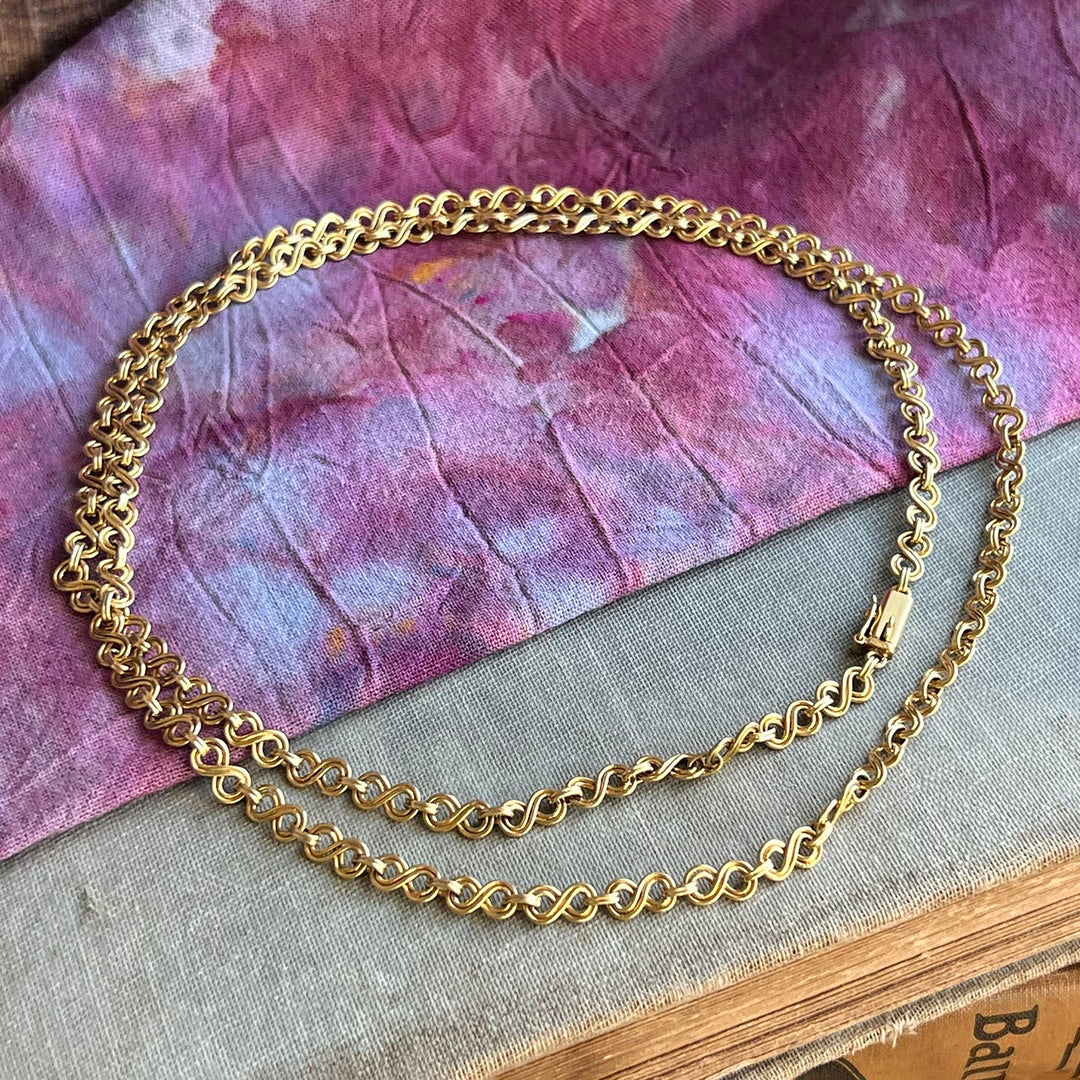 Antique French 18 Karat Gold Long Chain Necklace, Art Deco c.1920