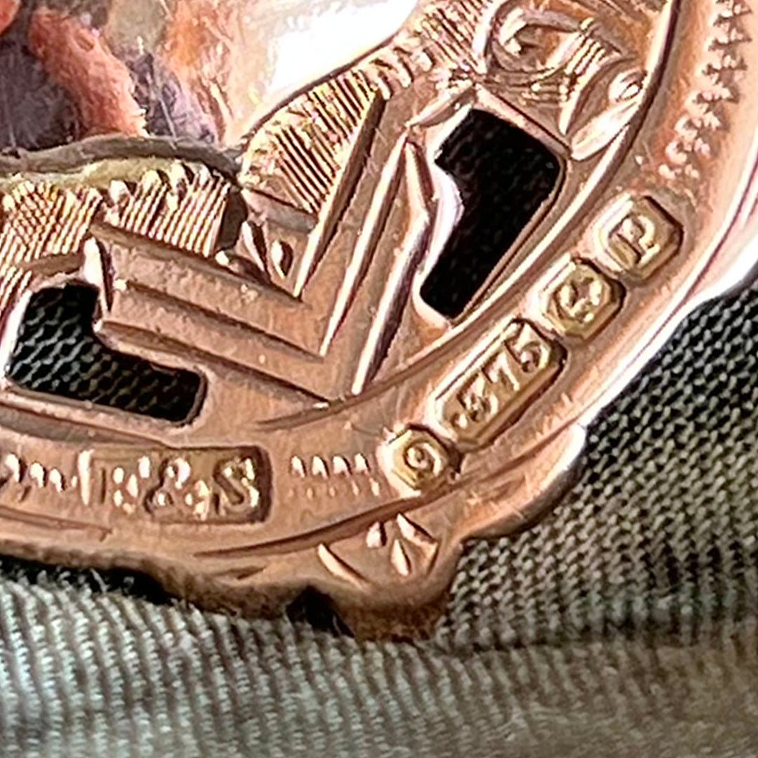 Antique Gold Shield Fob Pendant Fattorini & Sons, Birmingham 1914