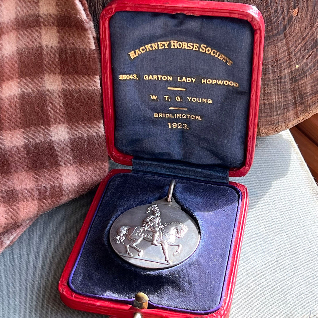 Vintage silver horse medal classic English sporting award