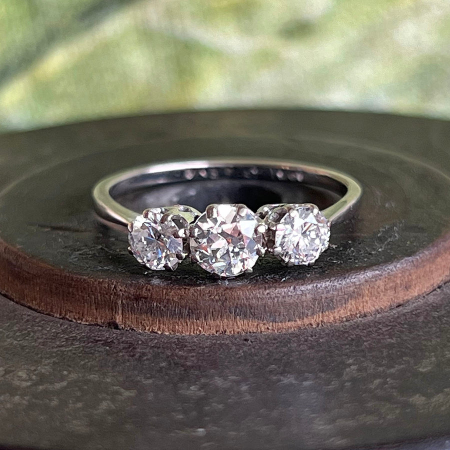 Antique Three-Stone Diamond Ring Gold and Platinum, c. 1920