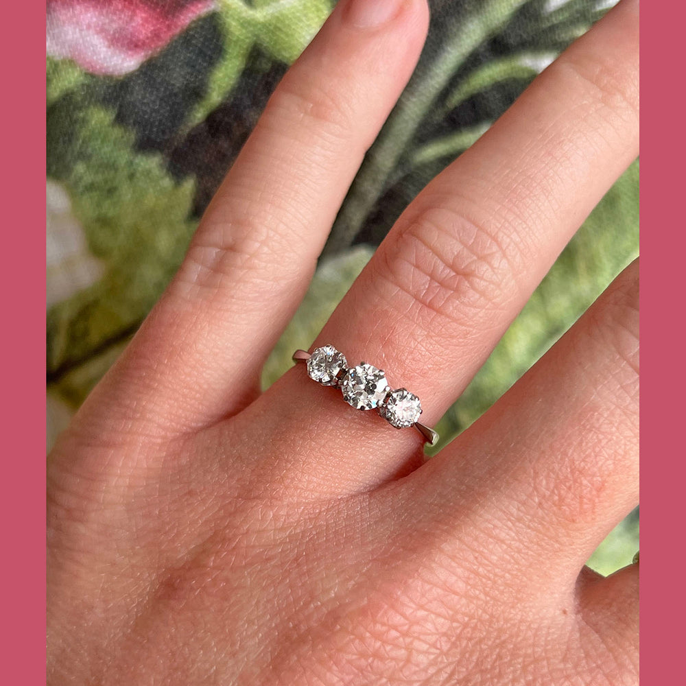 Antique Three-Stone Diamond Ring Gold and Platinum, c. 1920