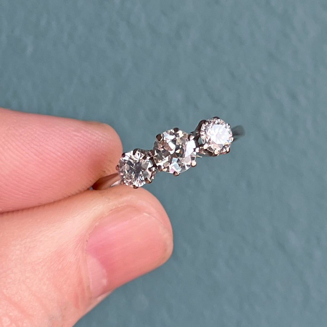 Antique Three-Stone Diamond Ring Gold and Platinum, c. 1920