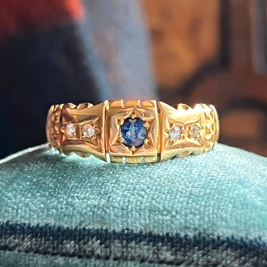 Antique Victorian 18k gold sapphire and diamond ring