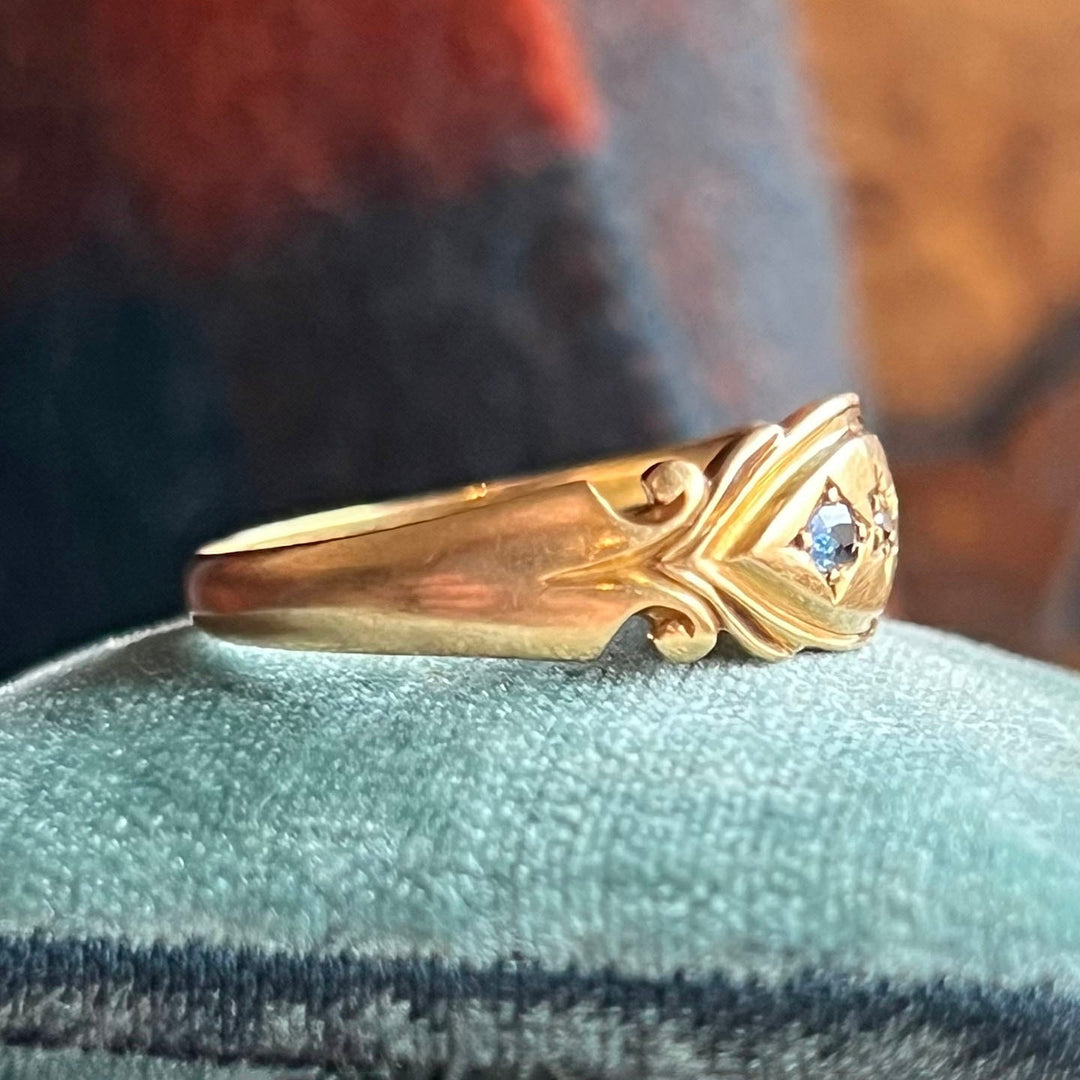 Antique sapphire ring classic Victorian design
