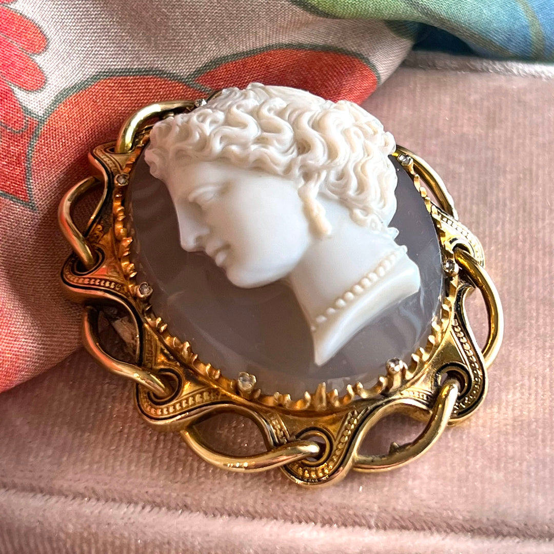 Antique Victorian 18k Gold Cameo Brooch Diamond Enamel Sardonyx, c. 1870