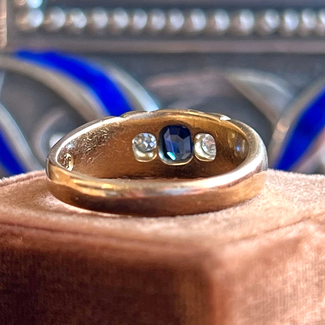 Antique Victorian 18k Gold Sapphire Diamond Ring c. 1900