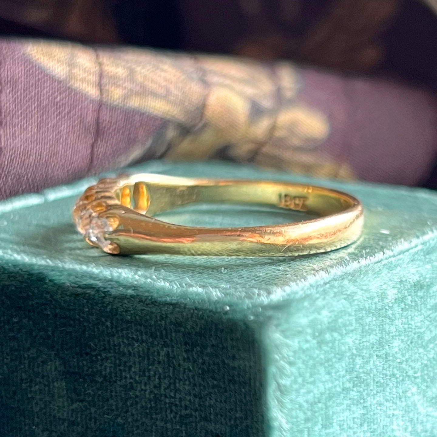 Antique Victorian 18k Gold Six Stone Diamond Ring, Circa 1890