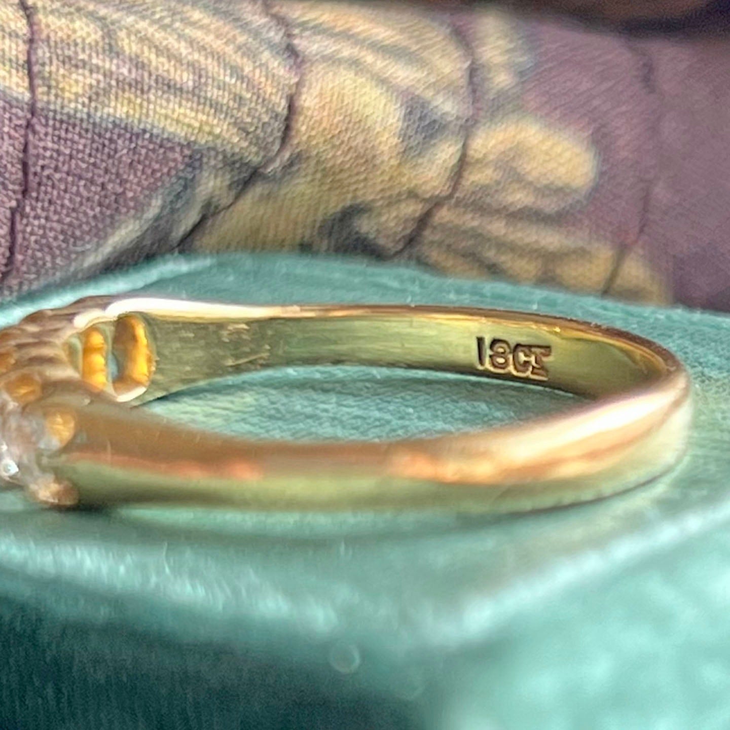 Antique Victorian 18k Gold Six Stone Diamond Ring, Circa 1890
