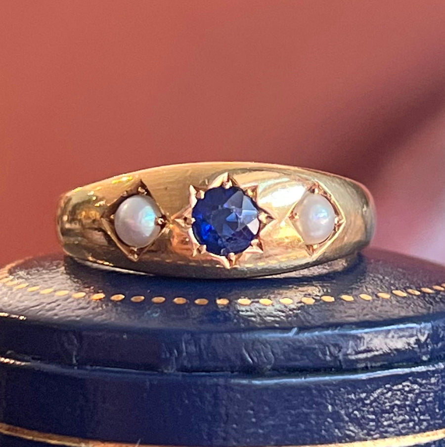 Antique Victorian 3-Stone Ring 18k Gold Sapphire and Pearl, c.1890