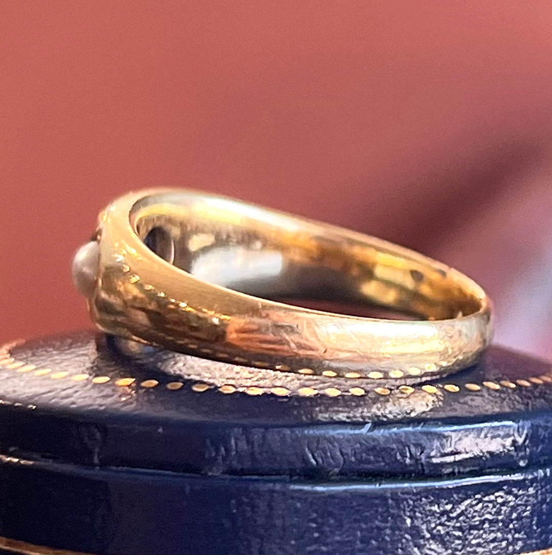 Antique Victorian 3-Stone Ring 18k Gold Sapphire and Pearl, c.1890