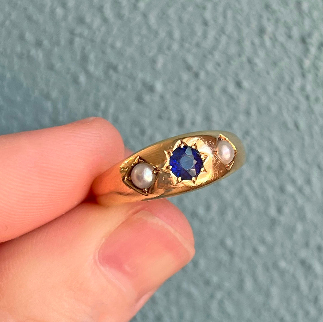 Antique Victorian 3-Stone Ring 18k Gold Sapphire and Pearl, c.1890