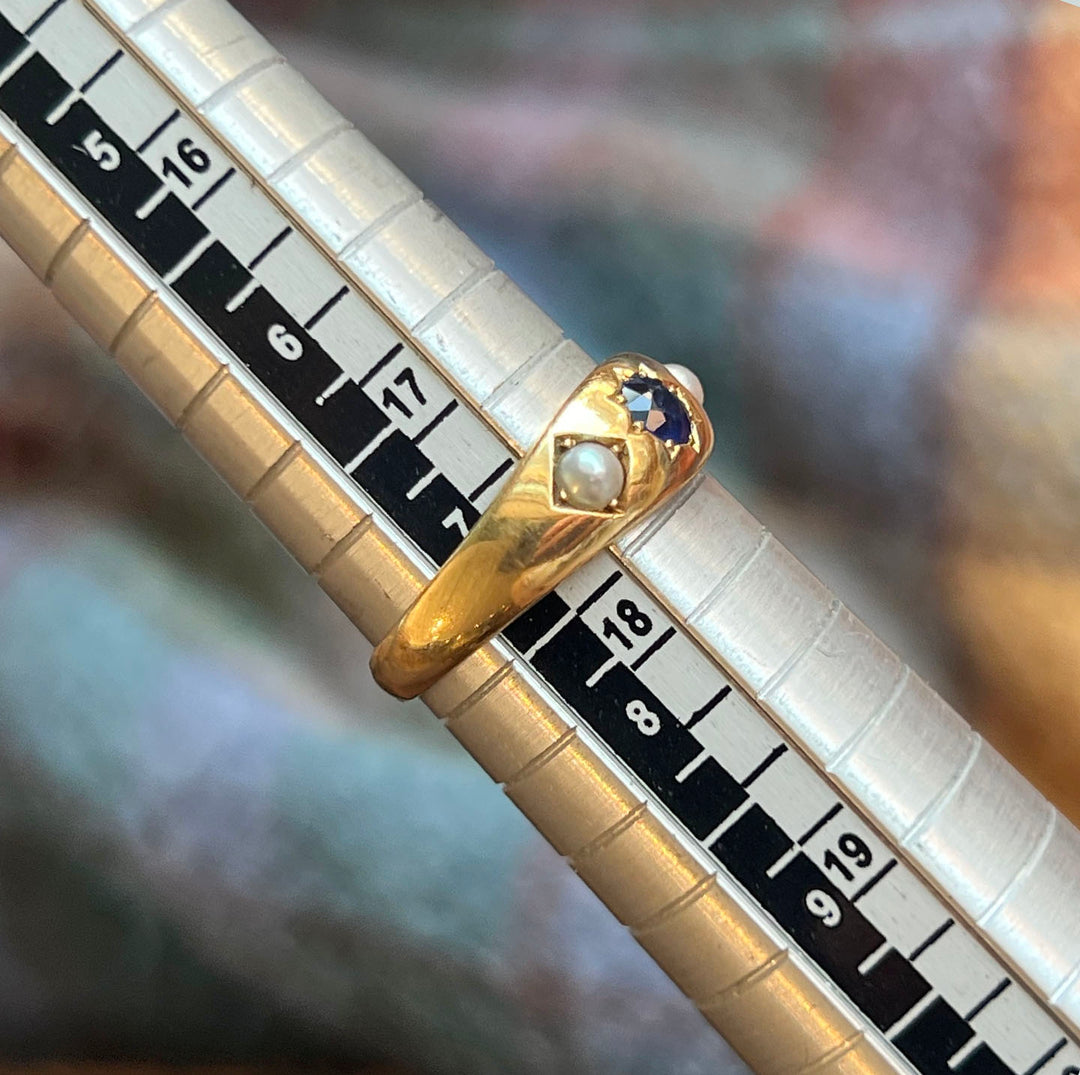 Antique Victorian 3-Stone Ring 18k Gold Sapphire and Pearl, c.1890