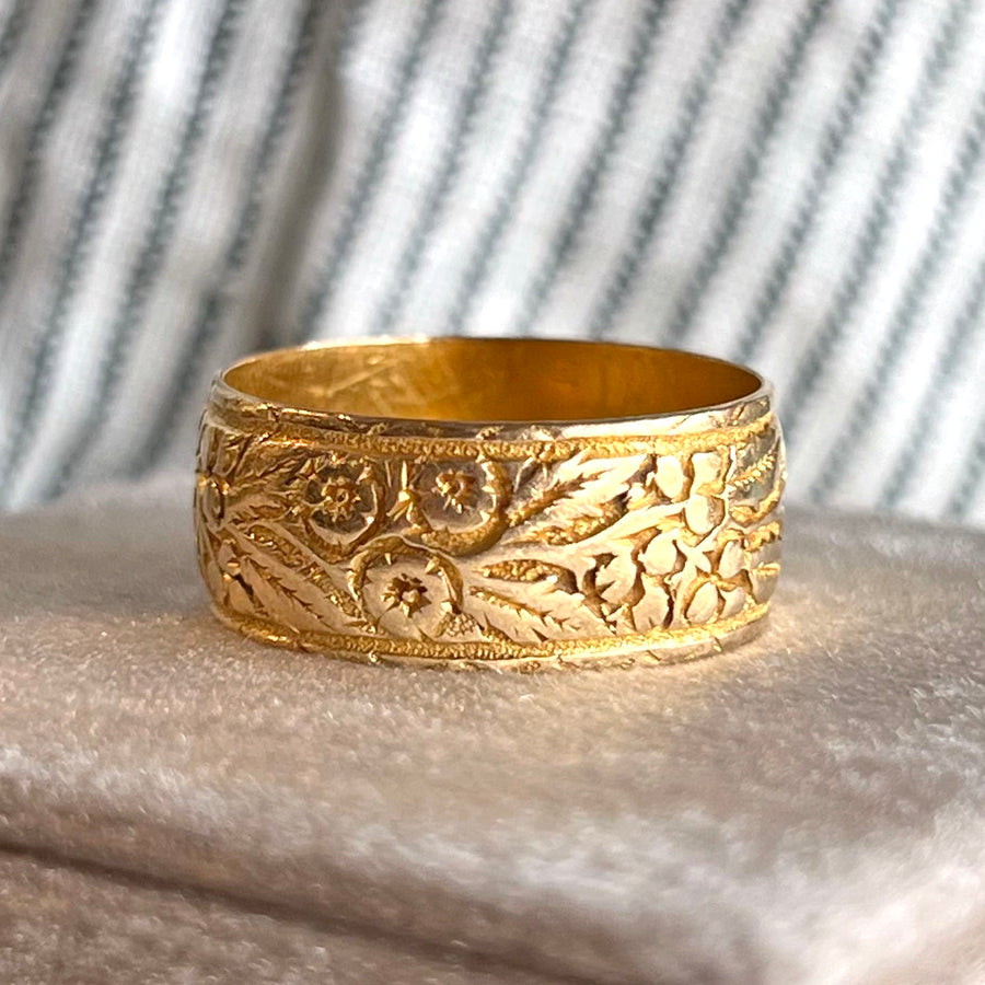 Antique Victorian Band Engraved 18k Gold Floral Birmingham 1903
