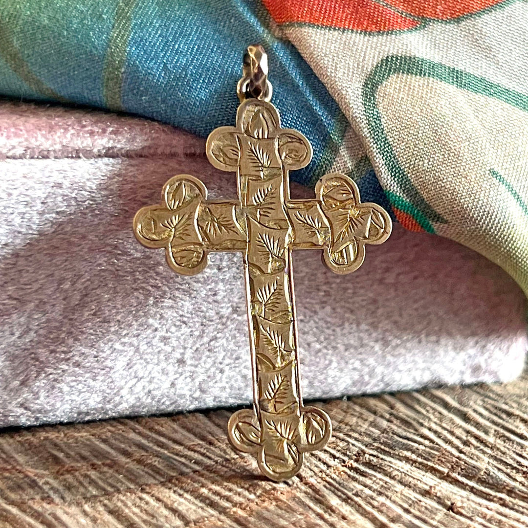 Antique Victorian Cross Pendant Gold Engraved, c.1890