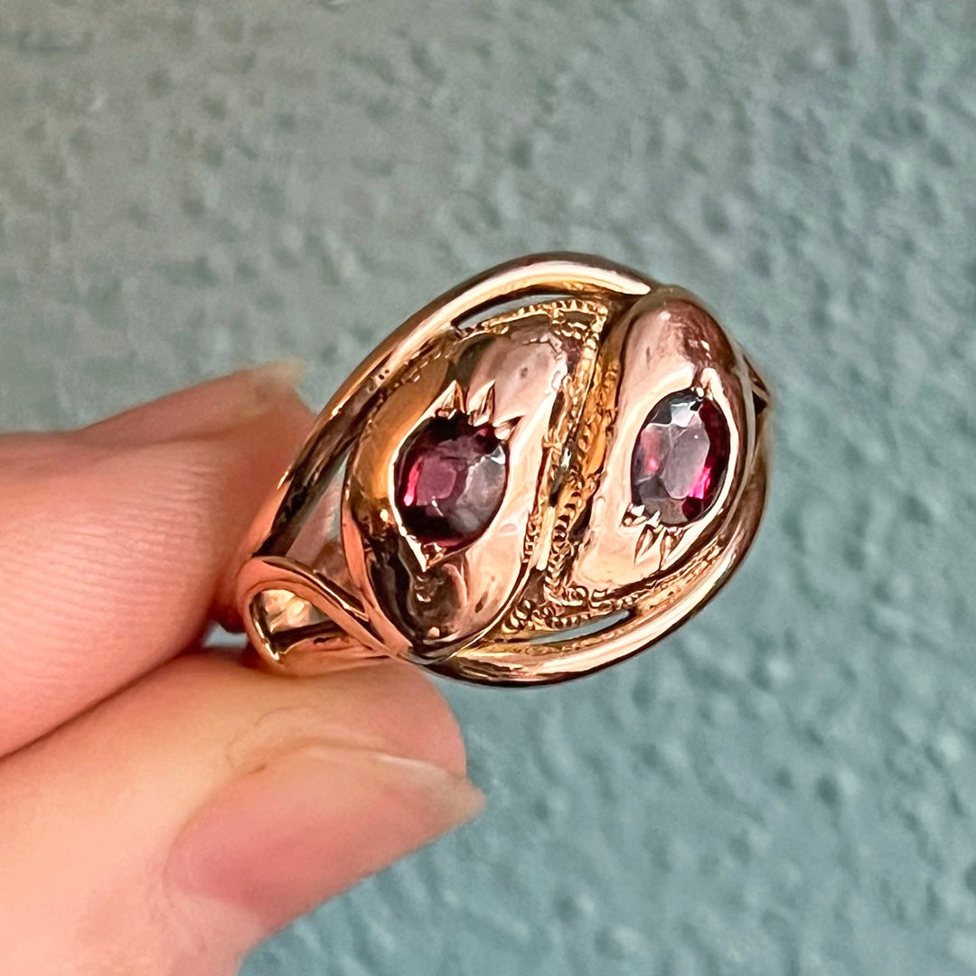Close up antique Victorian snake garnet ring settings