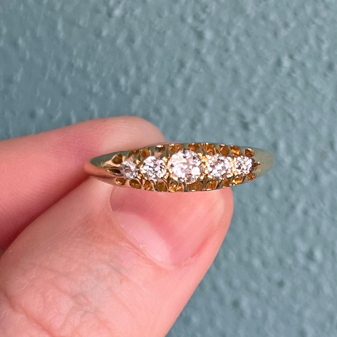 Antique Victorian Five-Diamond Ring 18k Gold, London 1897