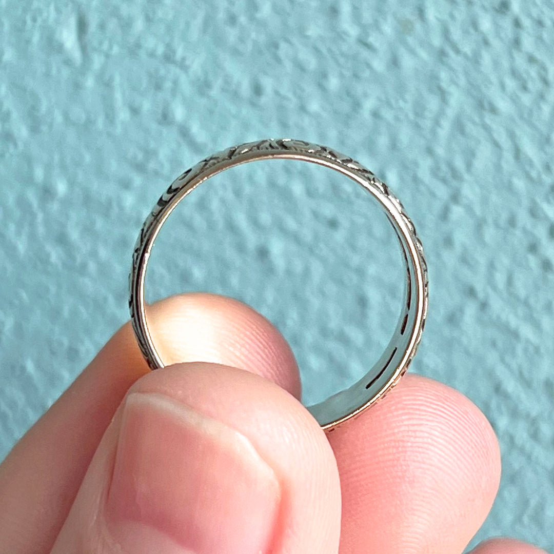 Antique Victorian Gold Engraved Band, 9 Karat Birmingham 1892