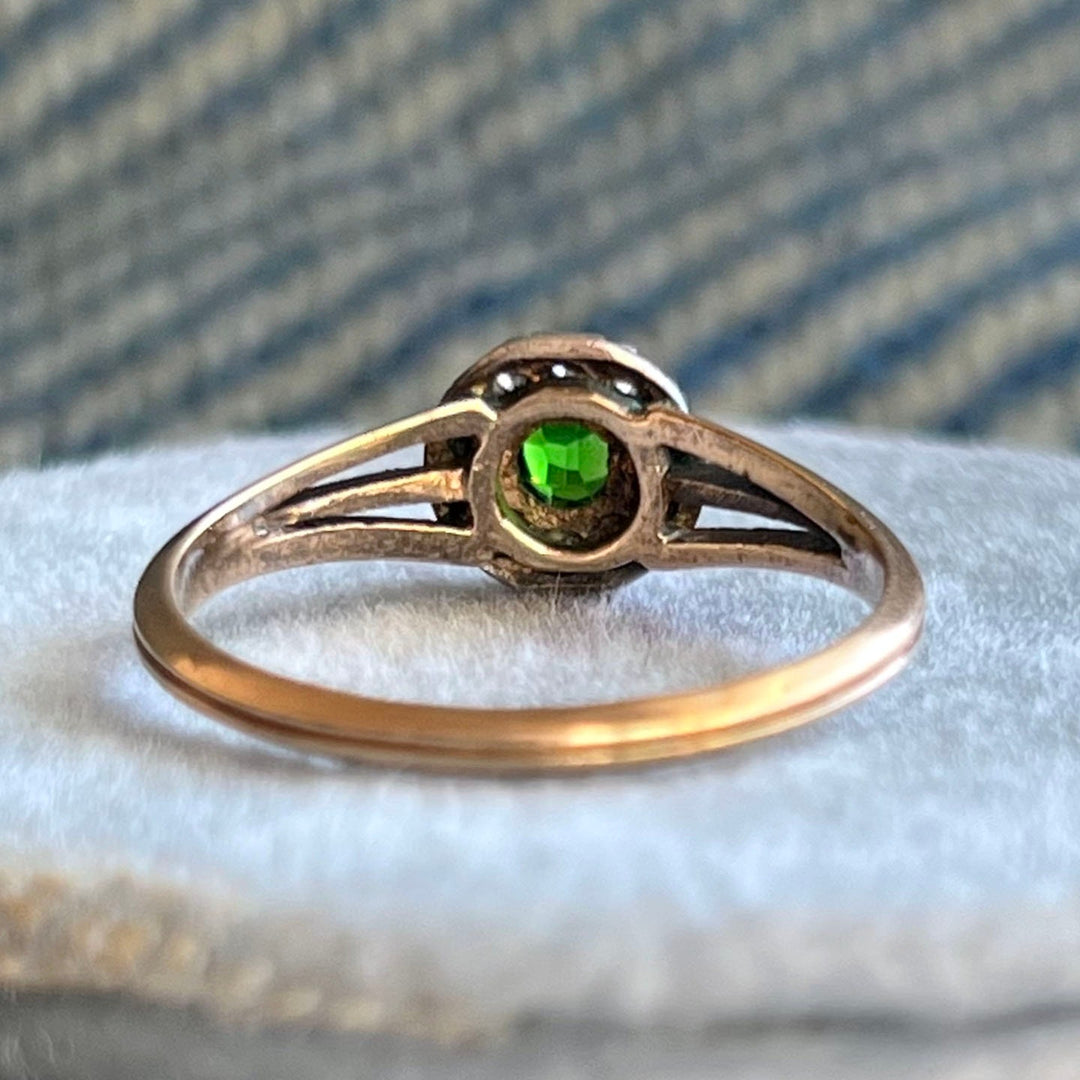 Antique green garnet diamond ring classic Victorian design
