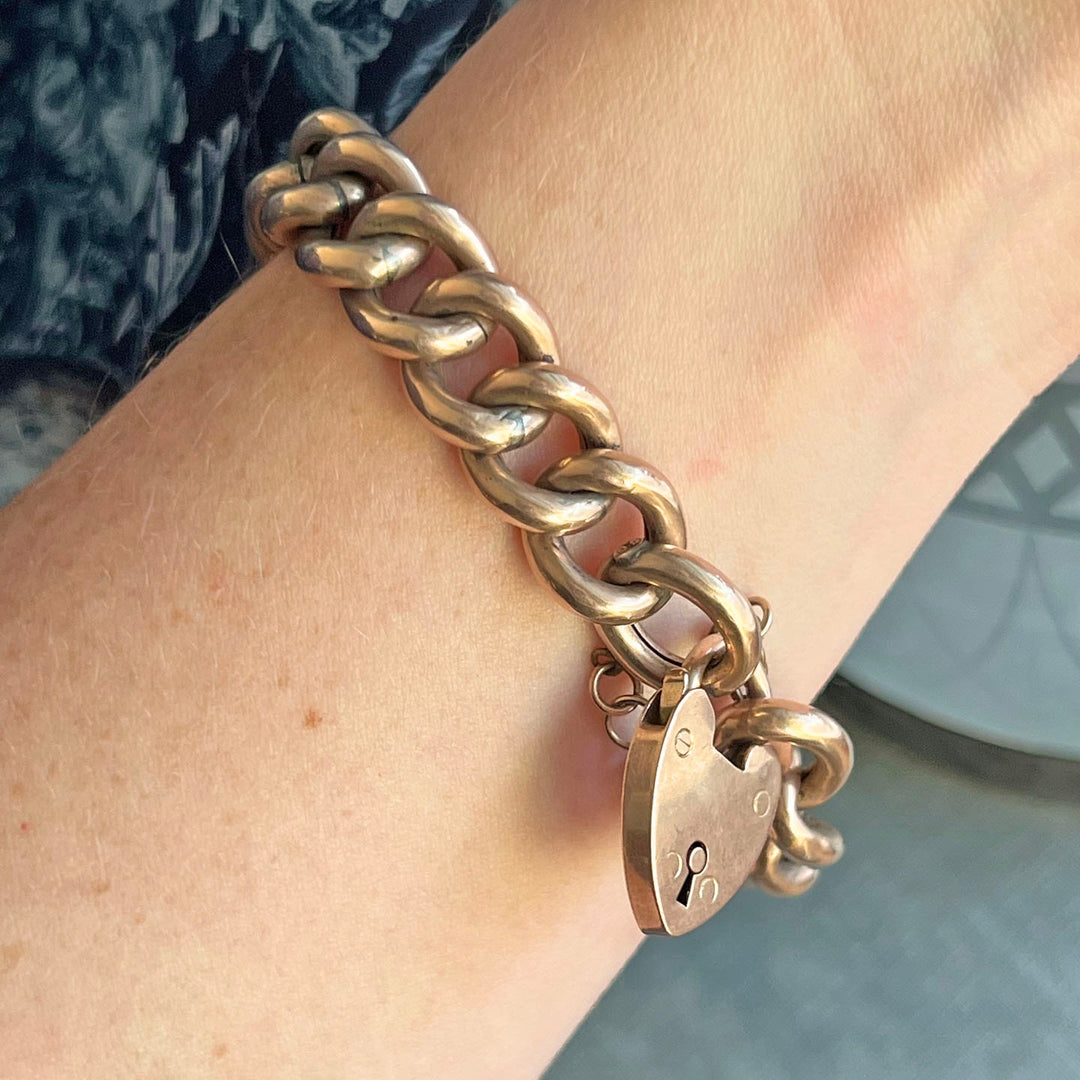Victorian gold bracelet with classic curb links