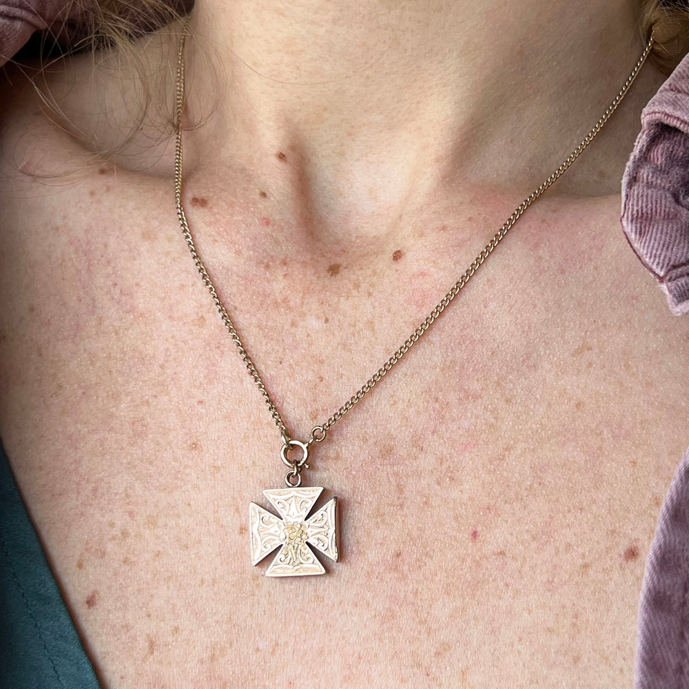 Antique Victorian Maltese Cross Pendant Gold Engraved, c.1890