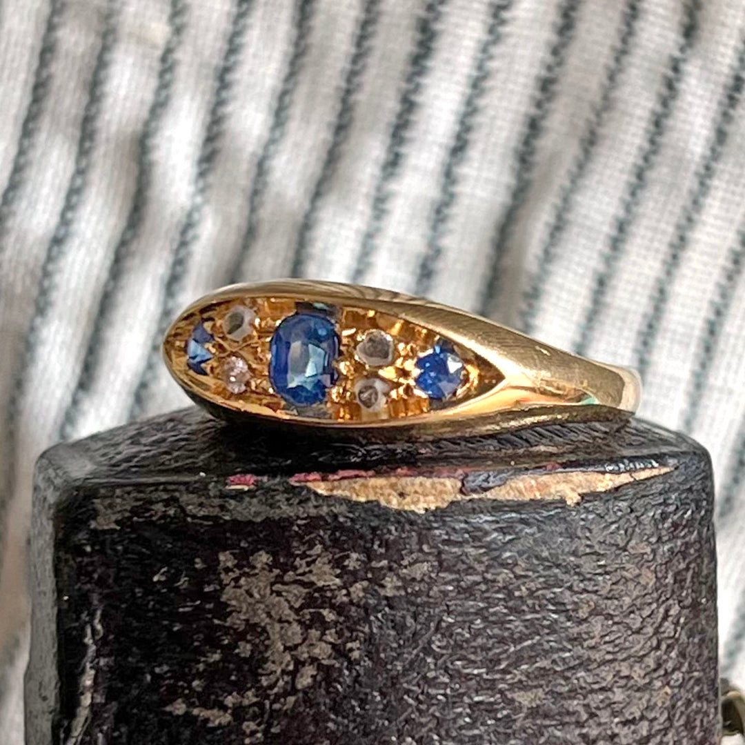 Antique Victorian Sapphire Diamond Ring 18k Gold c.1900