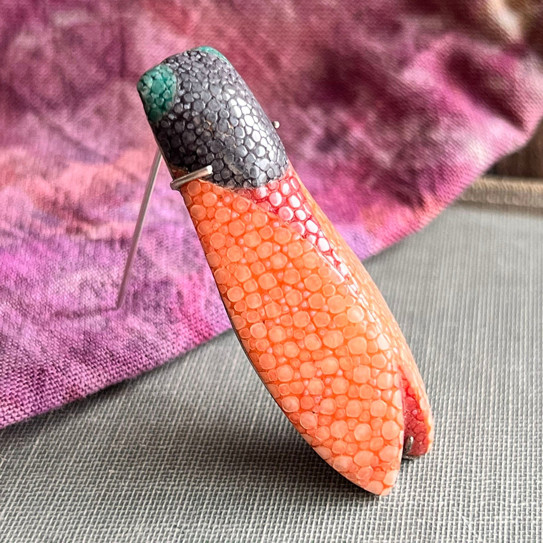 Naturalistic cicada brooch in silver