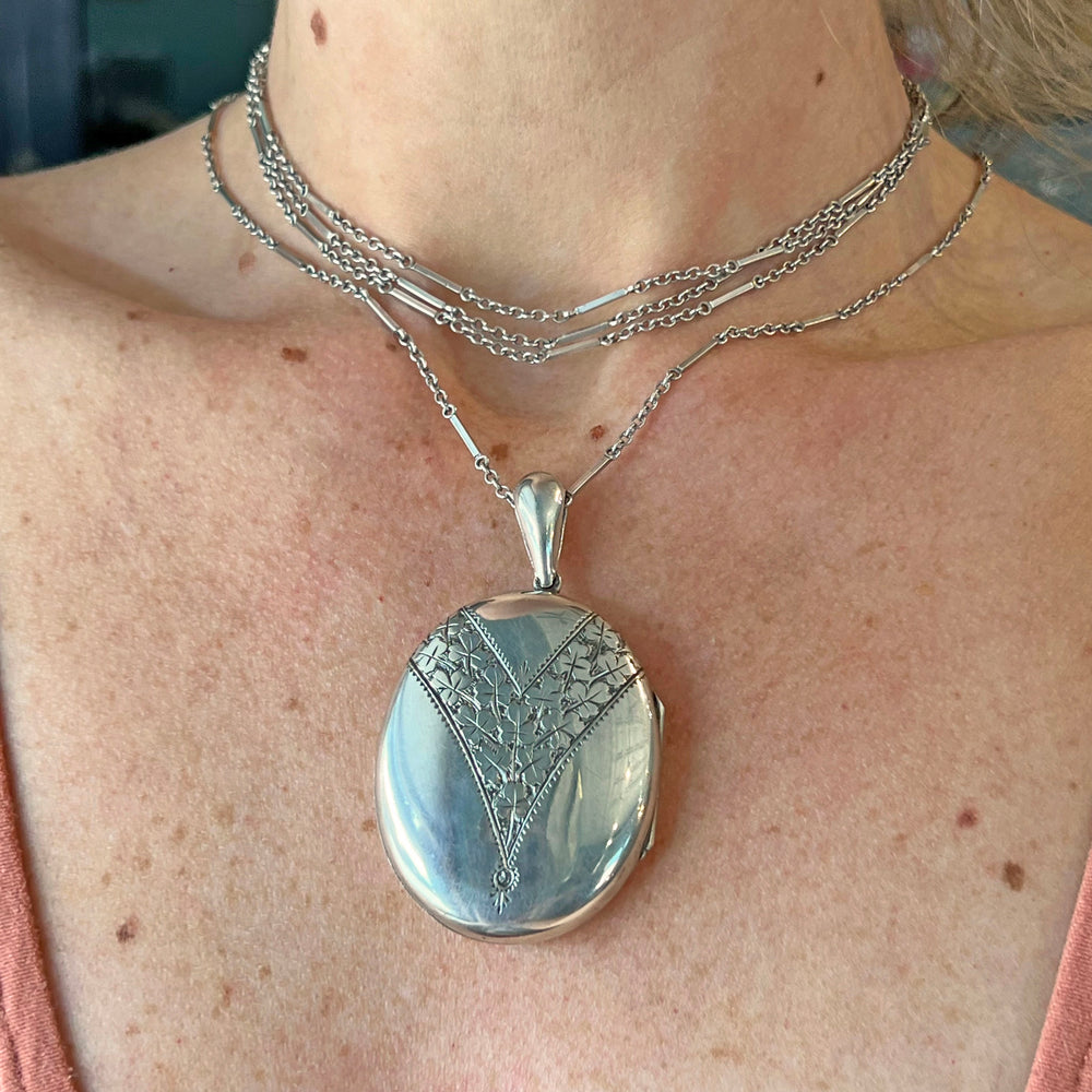 Antique Victorian Silver Locket Clover Engraved with Woven Hair Interior c.1880