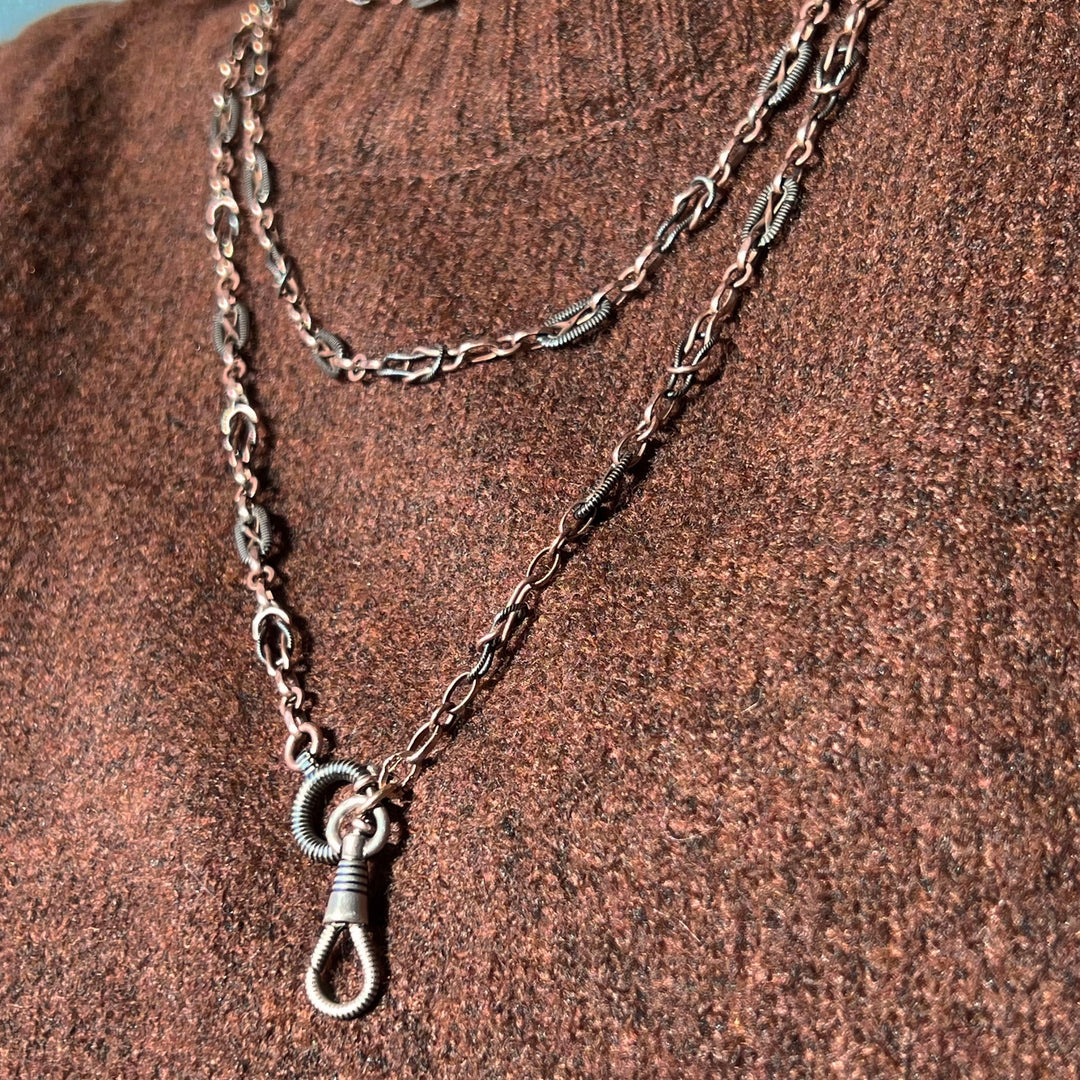 Antique niello chain elegant layered design