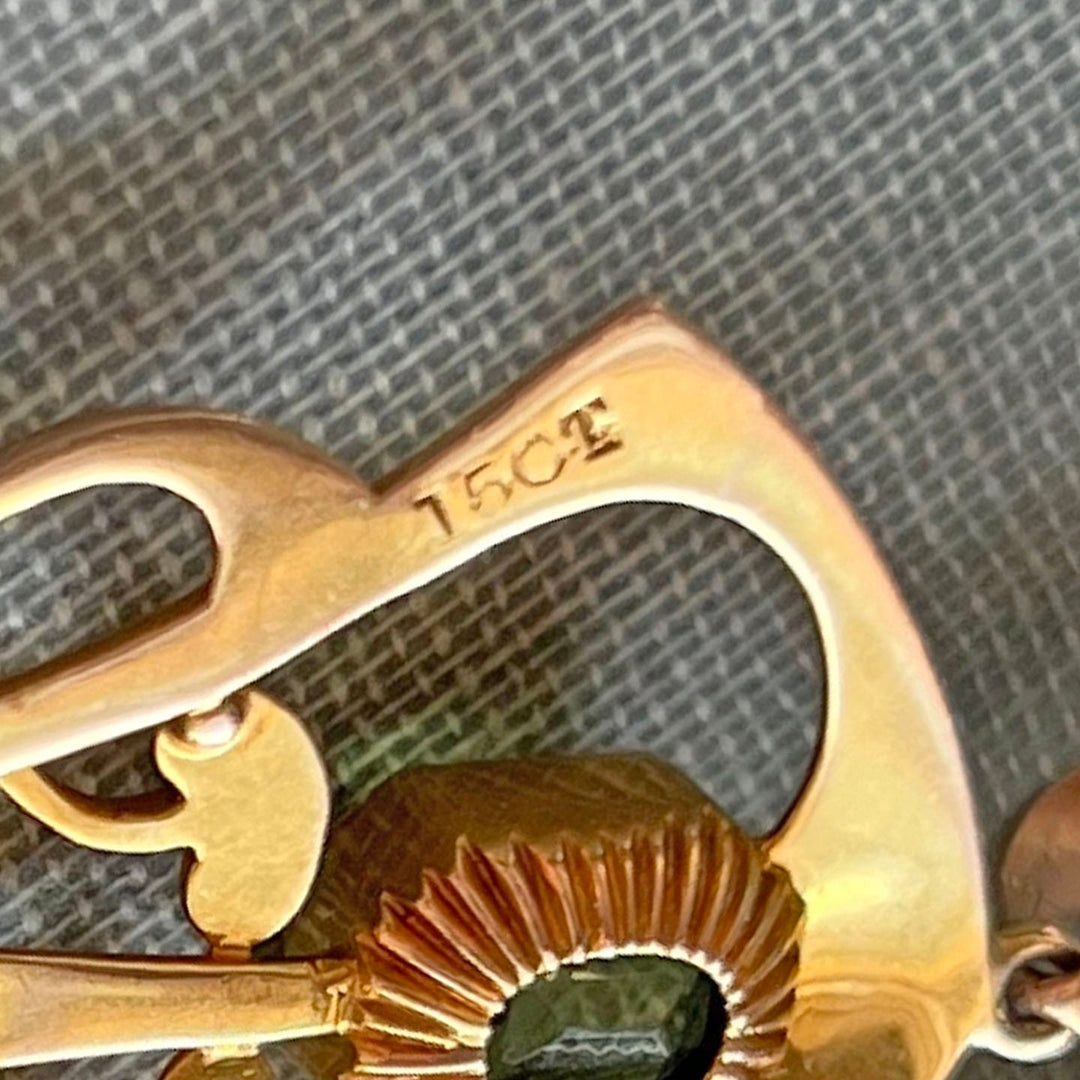 Art Nouveau 15 Karat Gold Peridot and Mother of Pearl Pendant, c. 1910