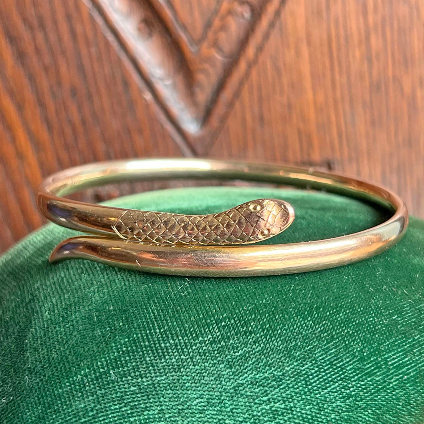 Antique Victorian 9k Gold Coiled Snake Arm Bangle c. 1900