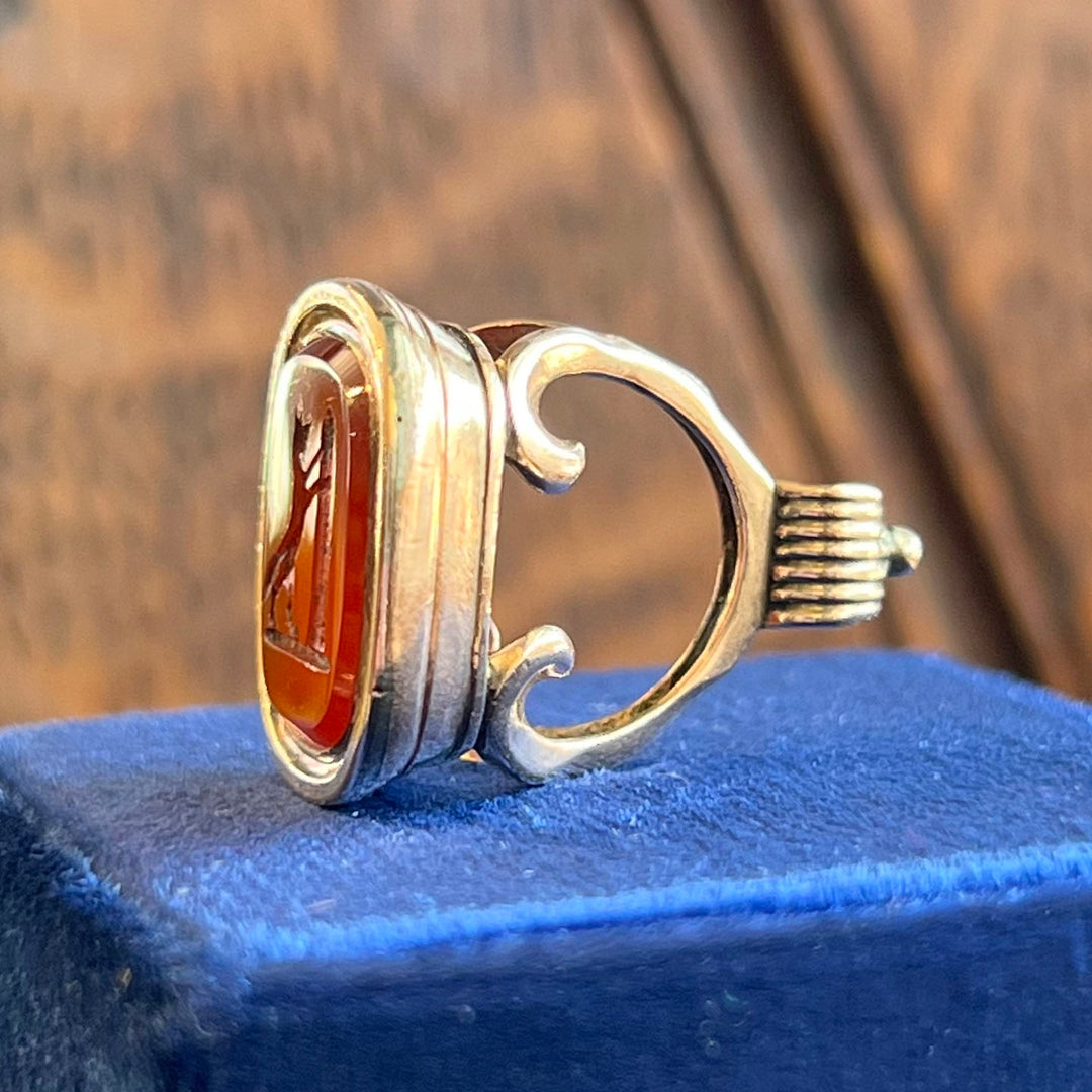 Antique Georgian Gold Carnelian Pendant Intaglio Fox Fob , c. 1810