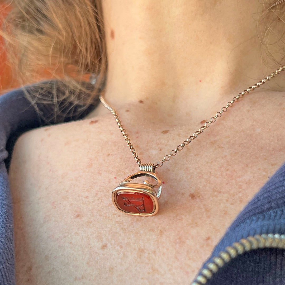 Antique Georgian Gold Carnelian Pendant Intaglio Fox Fob , c. 1810
