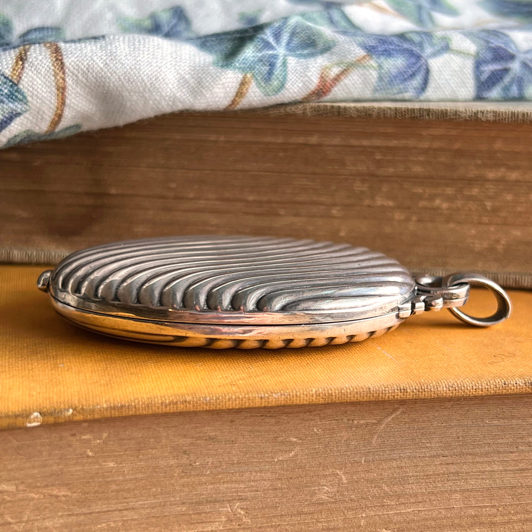 French Silver Wave Pattern Slide Locket Pendant, c. 1900