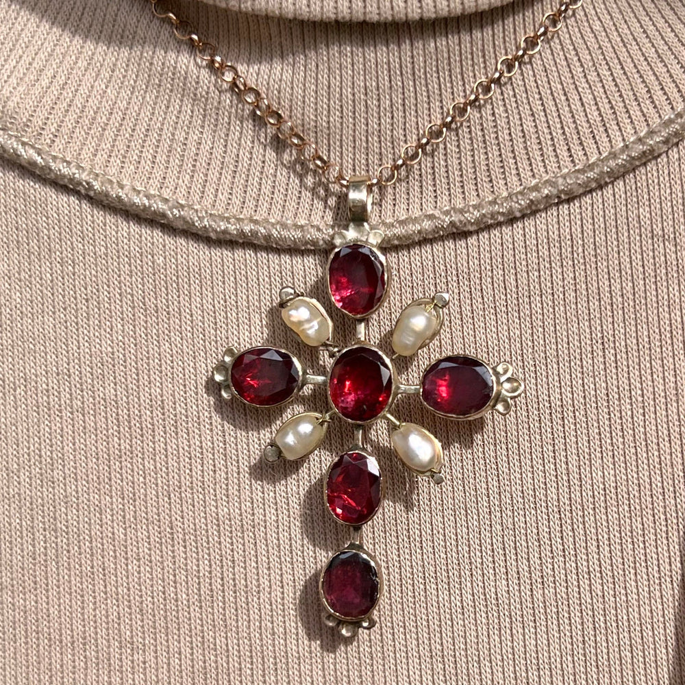 Georgian garnet and pearl religious pendant