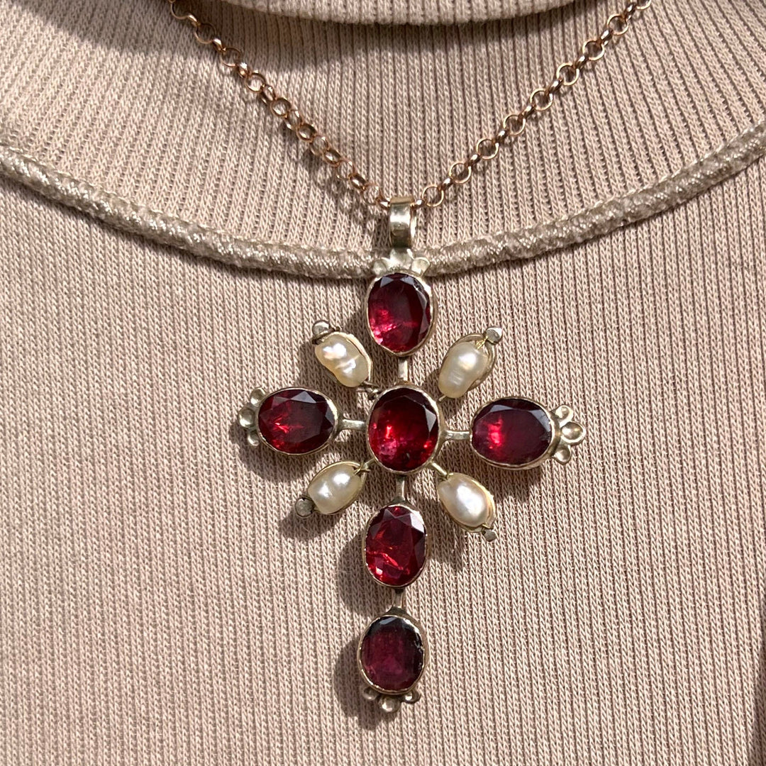 Georgian garnet and pearl religious pendant