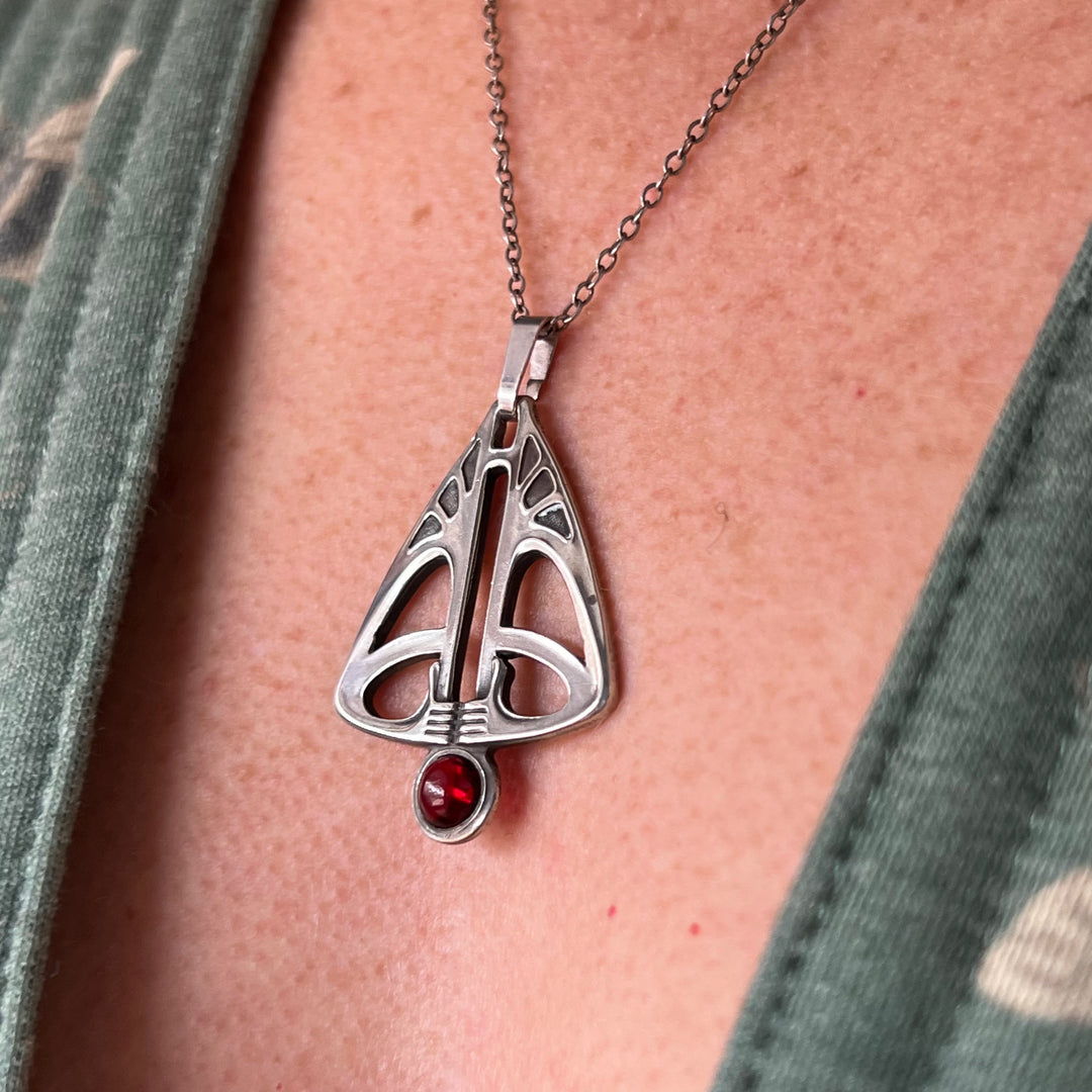 Antique German Jugendstil Silver Garnet Pendant