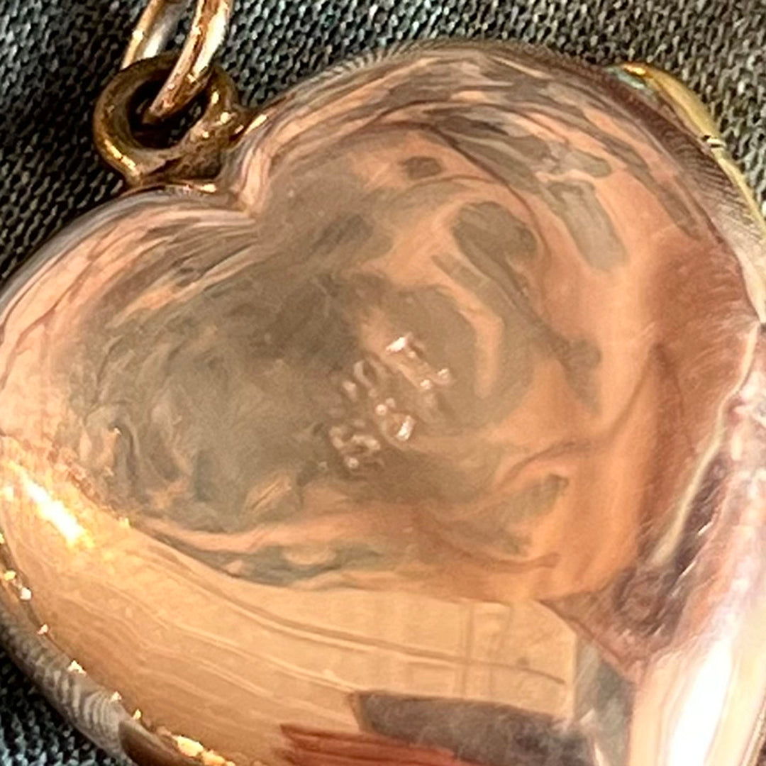 Vintage Gold Engraved Heart Locket c.1930