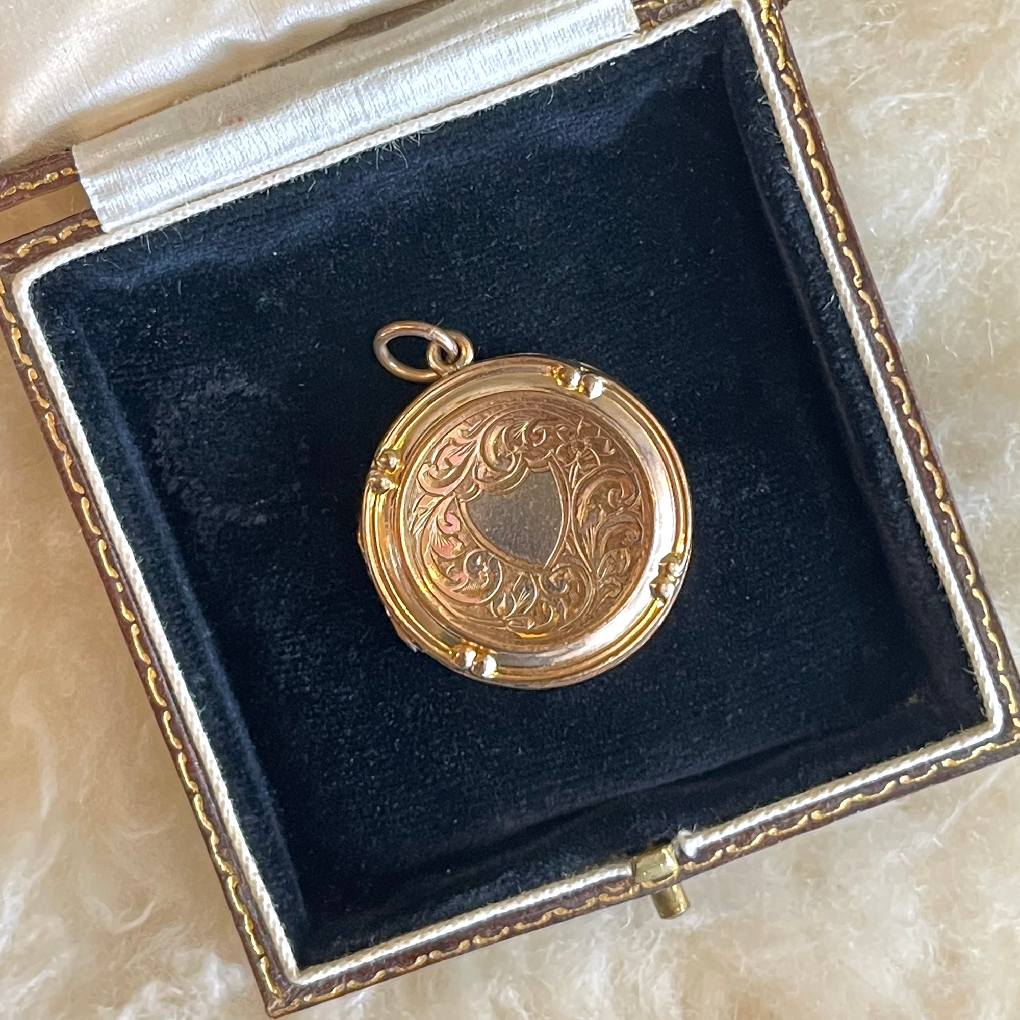 Antique Victorian Round Engraved Gold Locket Pendant