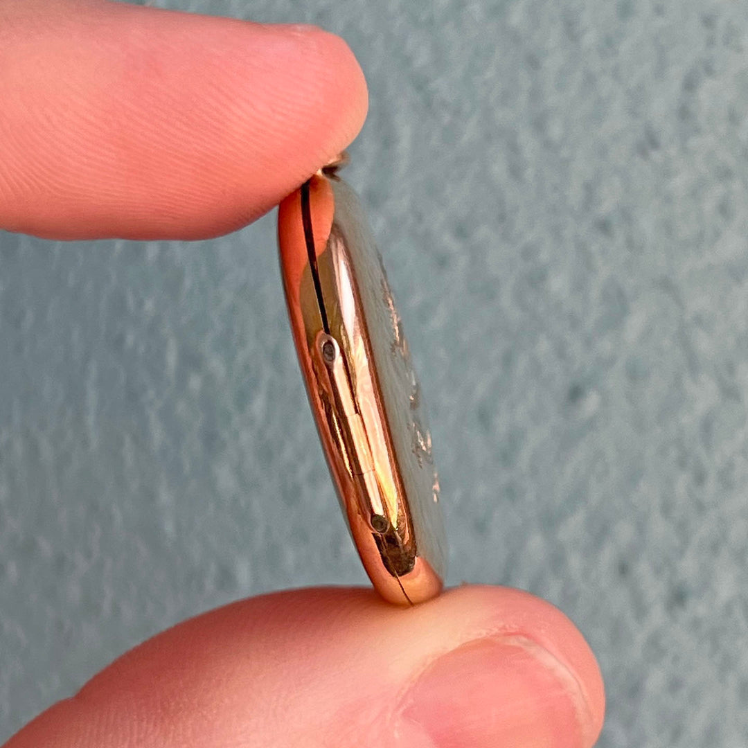 Antique Gold Engraved Locket Pendant “The Buffs" Birmingham 1918