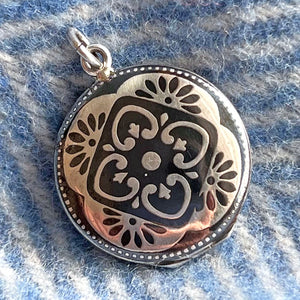 Antique Victorian Silver Niello Locket with Portraits, c. 1880