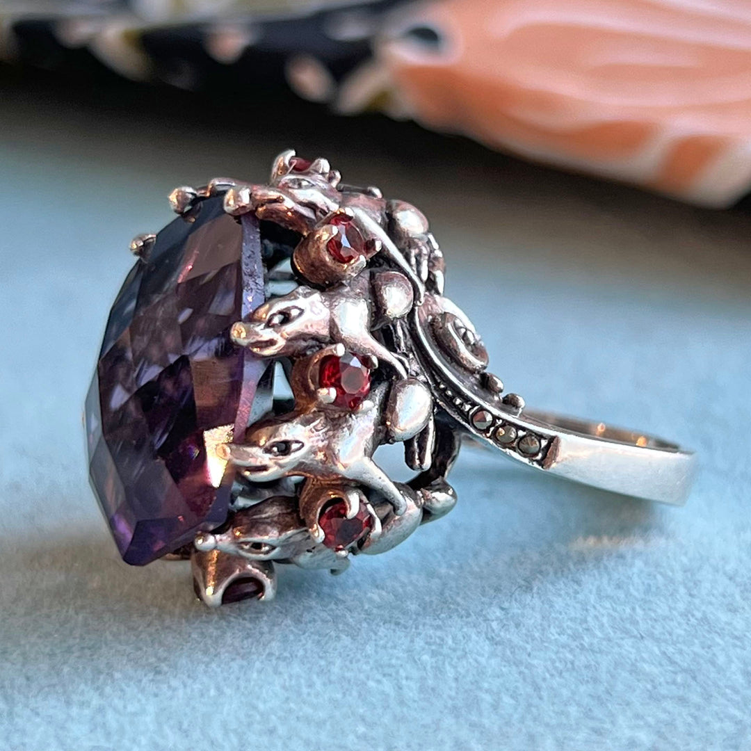 Vintage Silver Amethyst Garnet Marcasite Canine Claw Ring