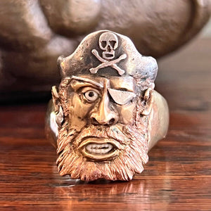 Vintage Pirate Men’s Ring, Heavy 15k Gold