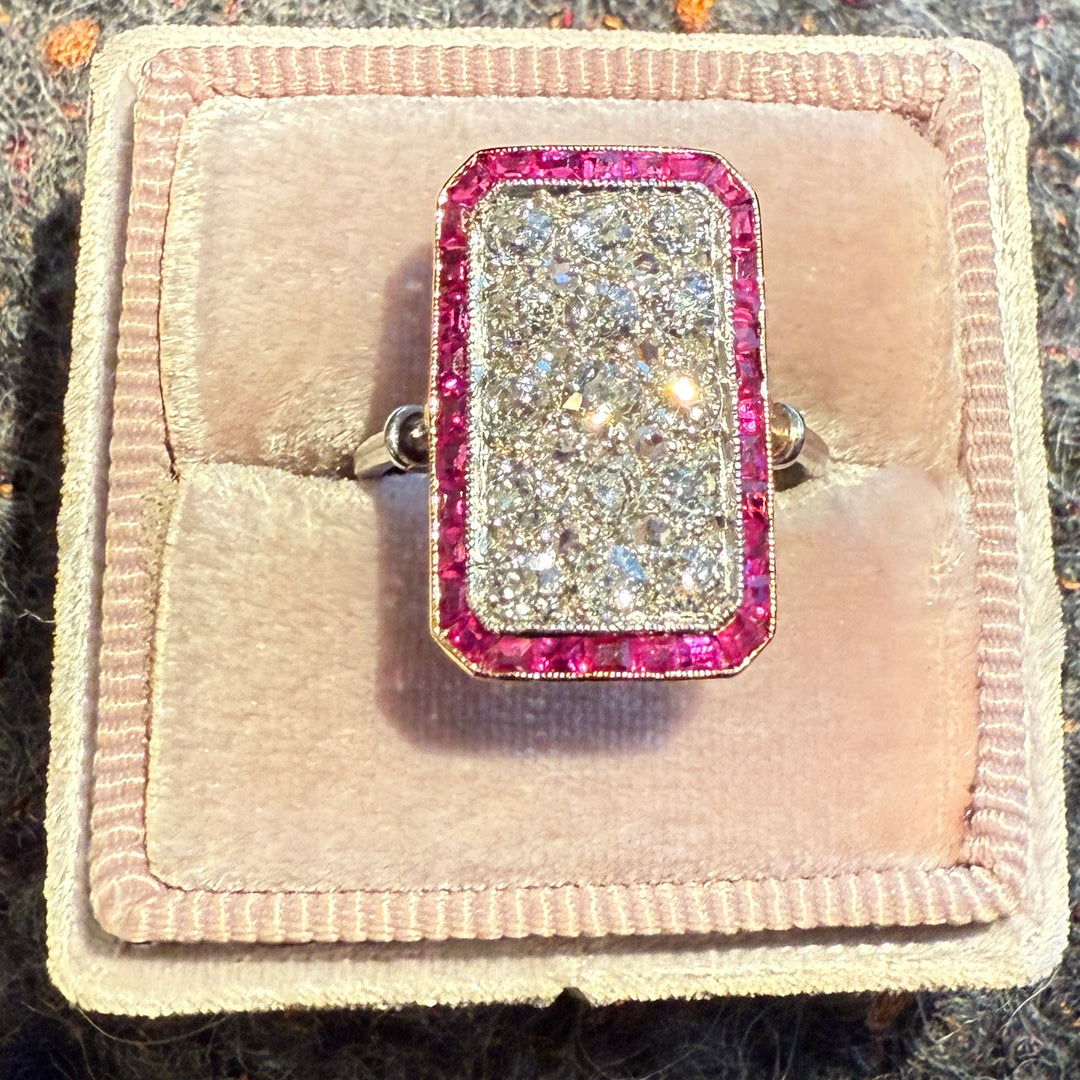 Antique Belle Époque Ruby and Diamond Ring in Gold and Platinum
