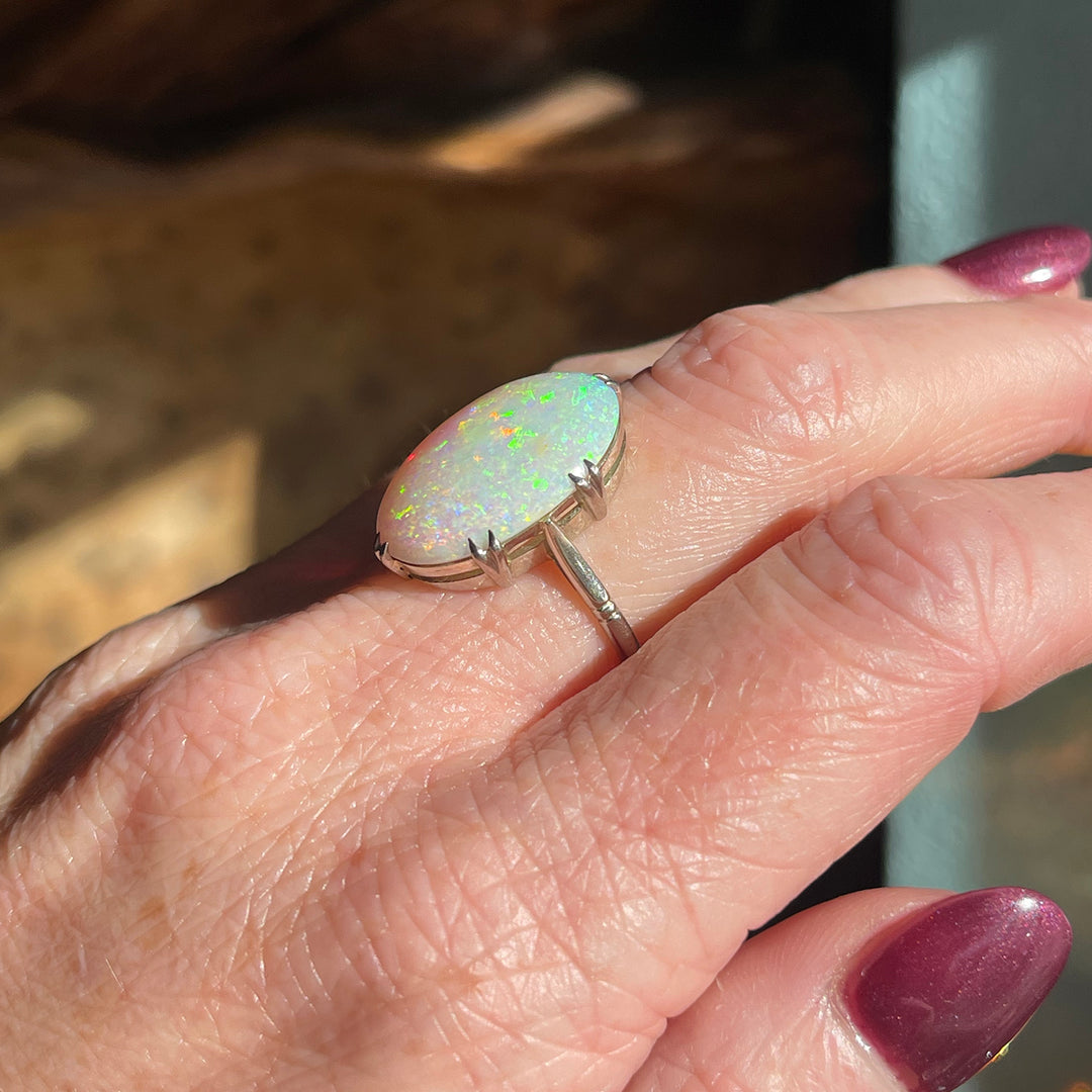 Vintage Art Deco Cabochon Opal Ring 18k White Gold