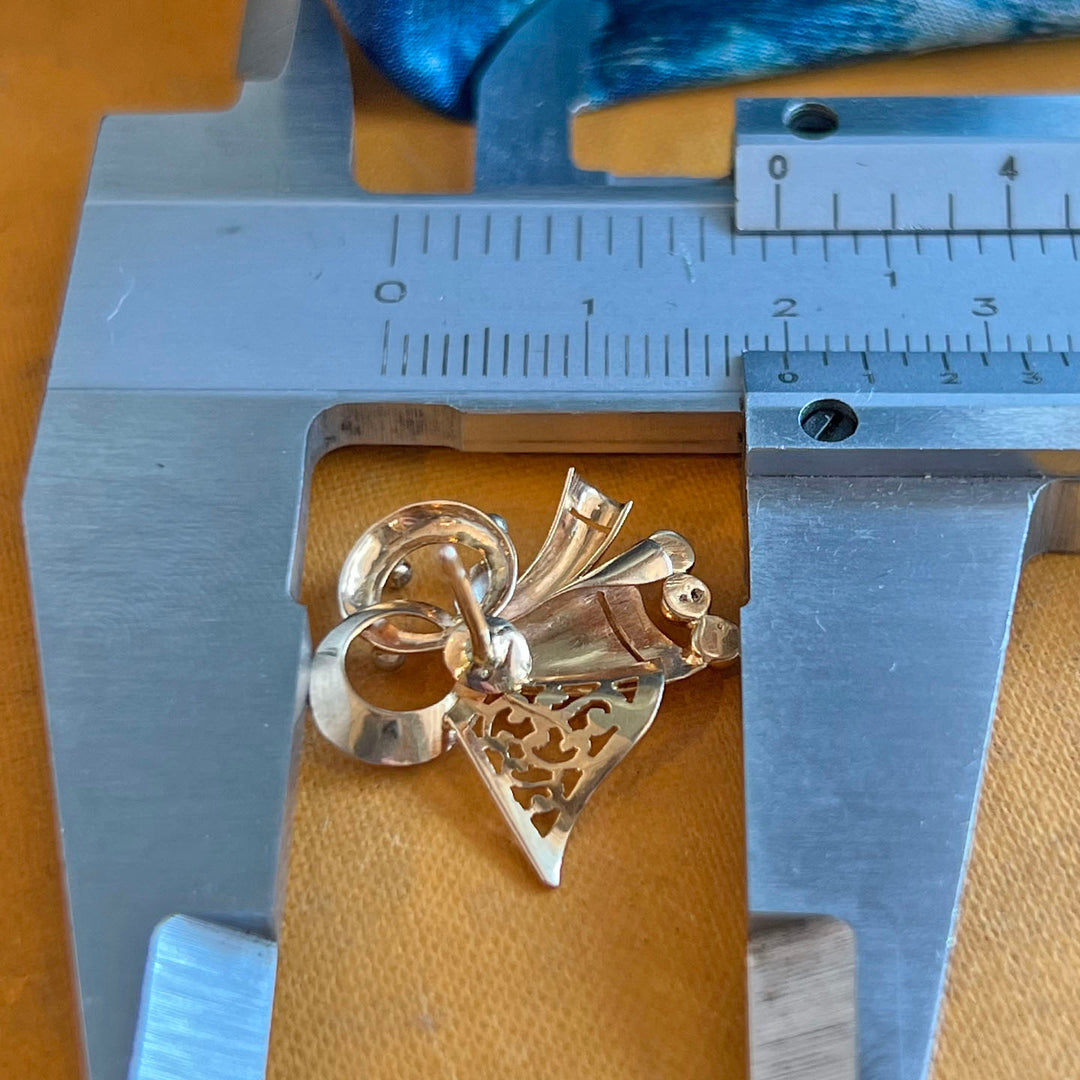 Retro Mid-Century 18k Gold Bow Earrings 1950s