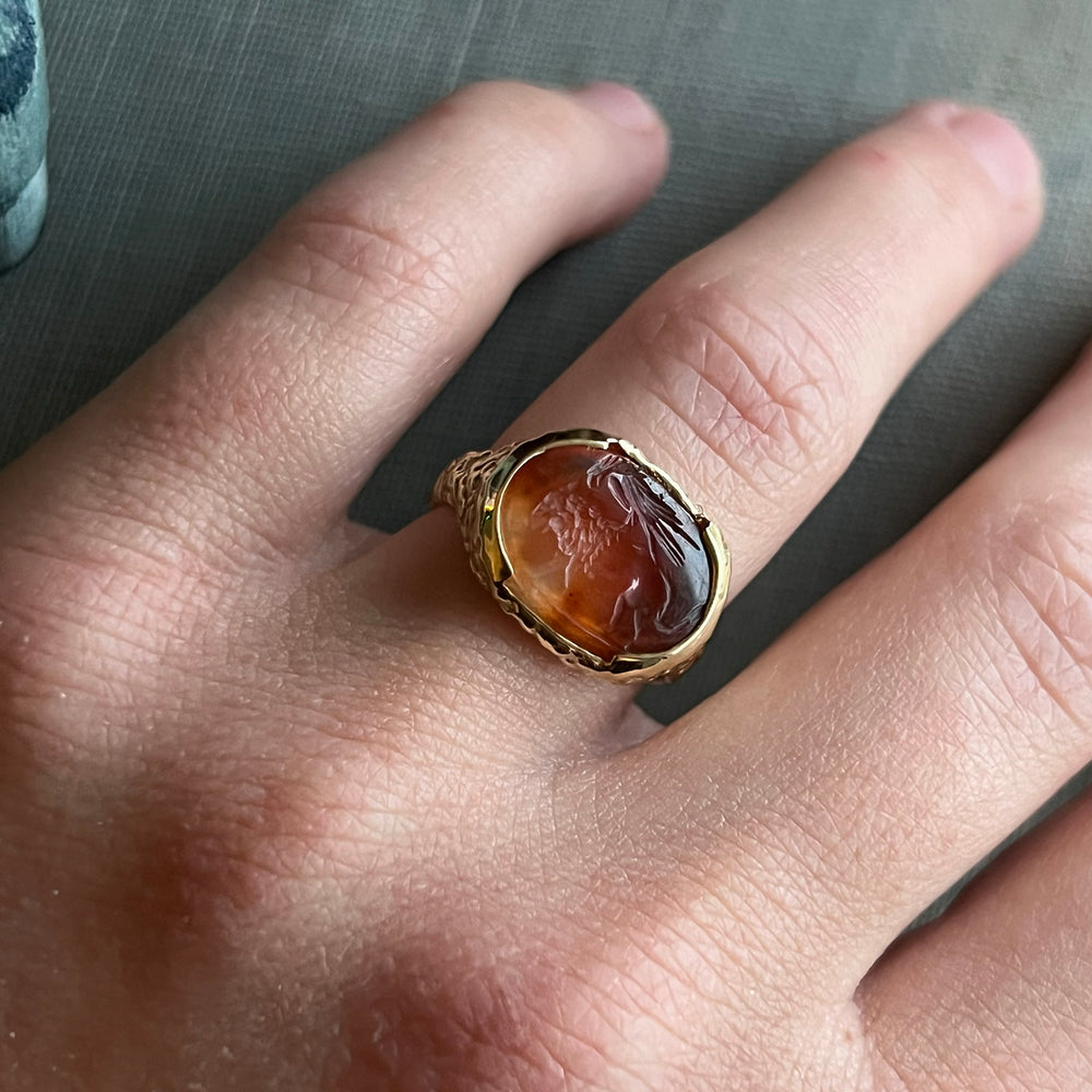 Roman Carnelian Intaglio Ring in 18k Gold in Vintage Mount