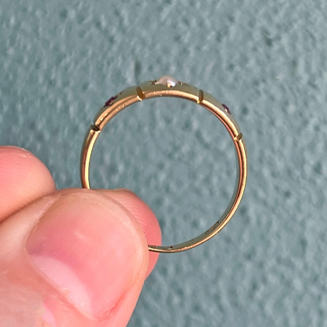 Victorian 18k Gold Ruby Pearl,Ring Birmingham 1895