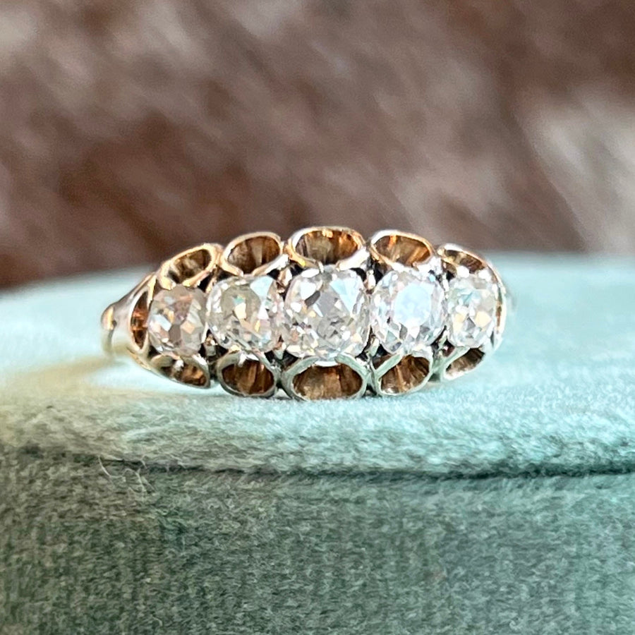 Victorian Cushion Cut Diamond Ring 18k Gold, c. 1890