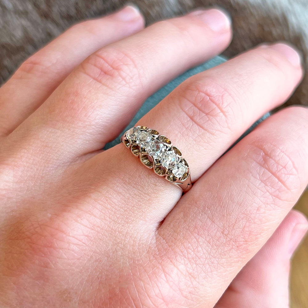 Victorian Cushion Cut Diamond Ring 18k Gold, c. 1890